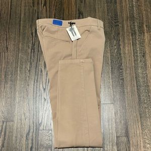 Mugsy Belmonts Khakis BNWT 31x32